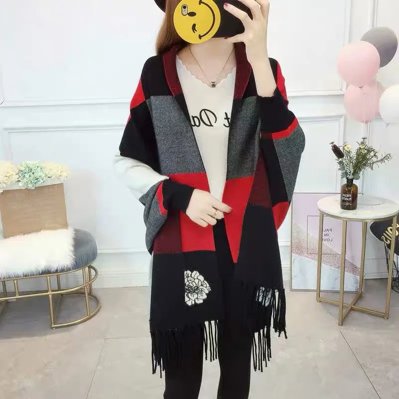 2020 Out Street Batwing Long Sleeves Big Plaid Cardigan Winter Poncho Women Jacquard Weave Lattice Wrap Vintage Shawl