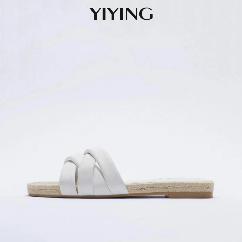 

2021 Summer Women's Shoes French New White Handwoven Flat With Outdoor Sandals Straw Slippers Woman