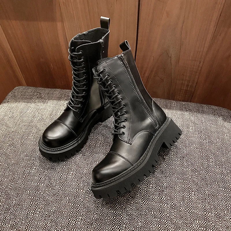 

Женские ботинки из натуральной кожи, на шнуровке, с круглым носком