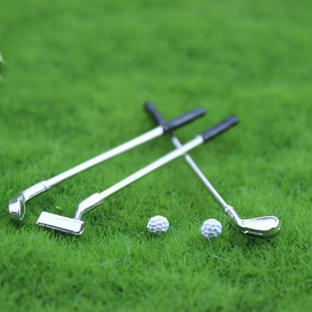 

Красная четырехкомпонентная Миниатюрная модель для сцены, аксессуары для дома, мини-украшение для гольф-клуба, спорт D5u1