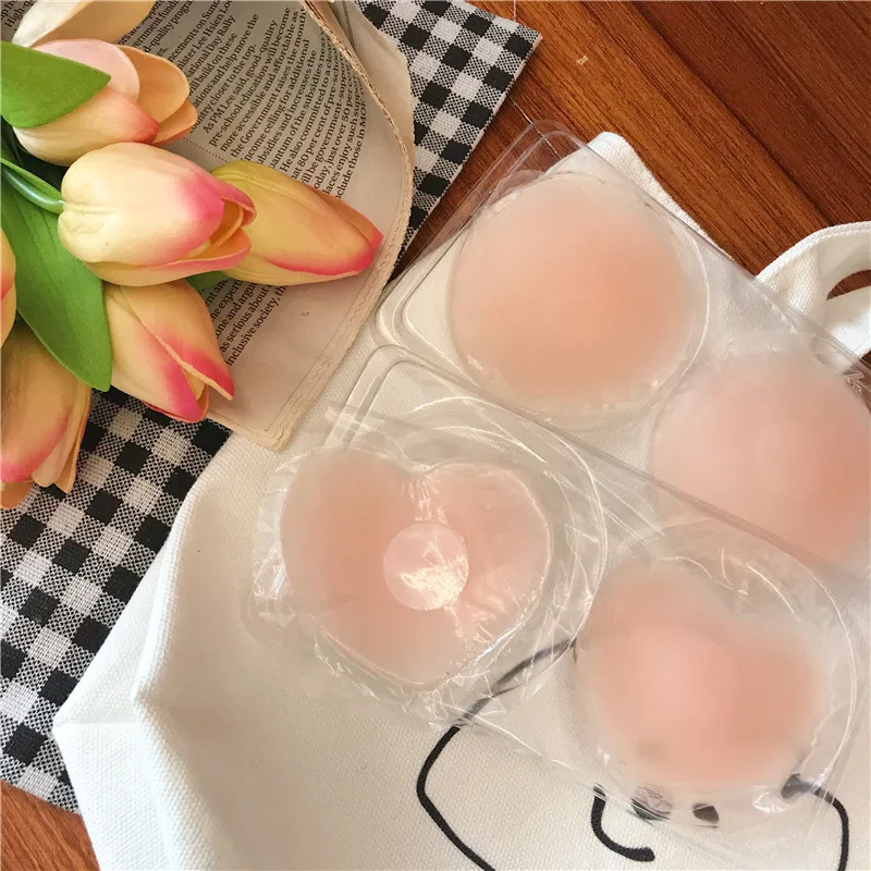 

New Paste Anti Bump Nipple Stickers Chest Ultra-Thin Breathable Silicone Swimming Milk Paste Invisible