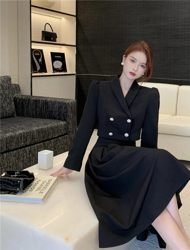Fashion Temperament For Women Black Long Sleeve Short Blazers + High Waist Long Pleated Skirt 2 Piece Sets Female Elegant Suit images - 6