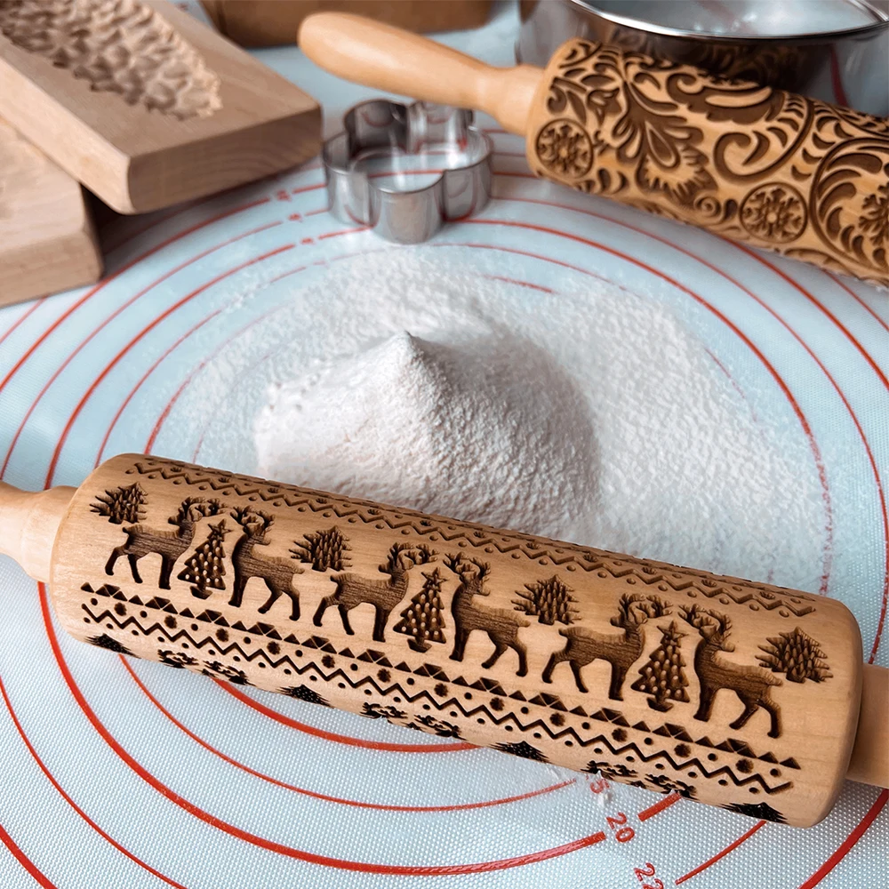 Christmas Pattern Rolling pin Wooden Embossing Biscuit Fondant Baking Tools Reindeer Dough Engraved Roller Trees Socks Bells | Дом и сад