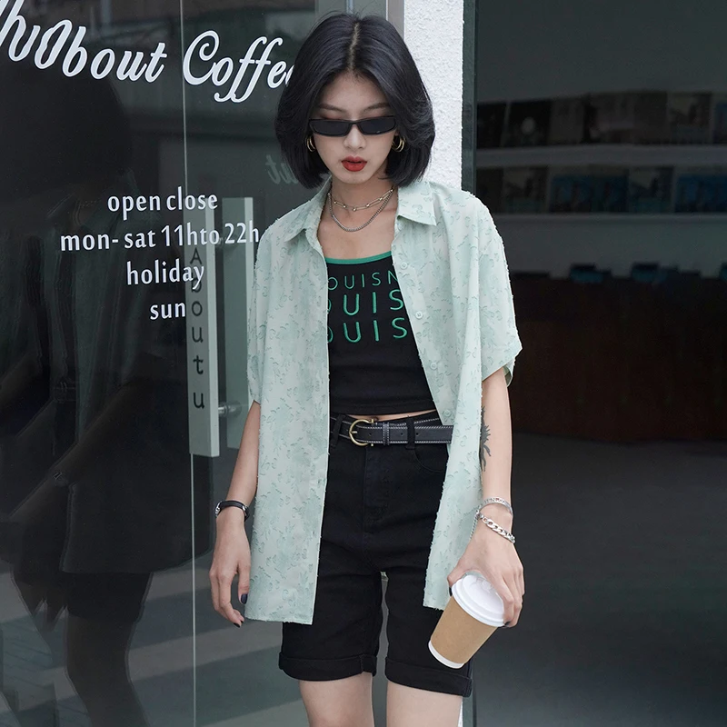 

SHENGPALAE Green Jacquard Blouse Women's Summer 2021 New Laple Loose Single Breasted Short Sleeve Shirt Female Fashion 5E260