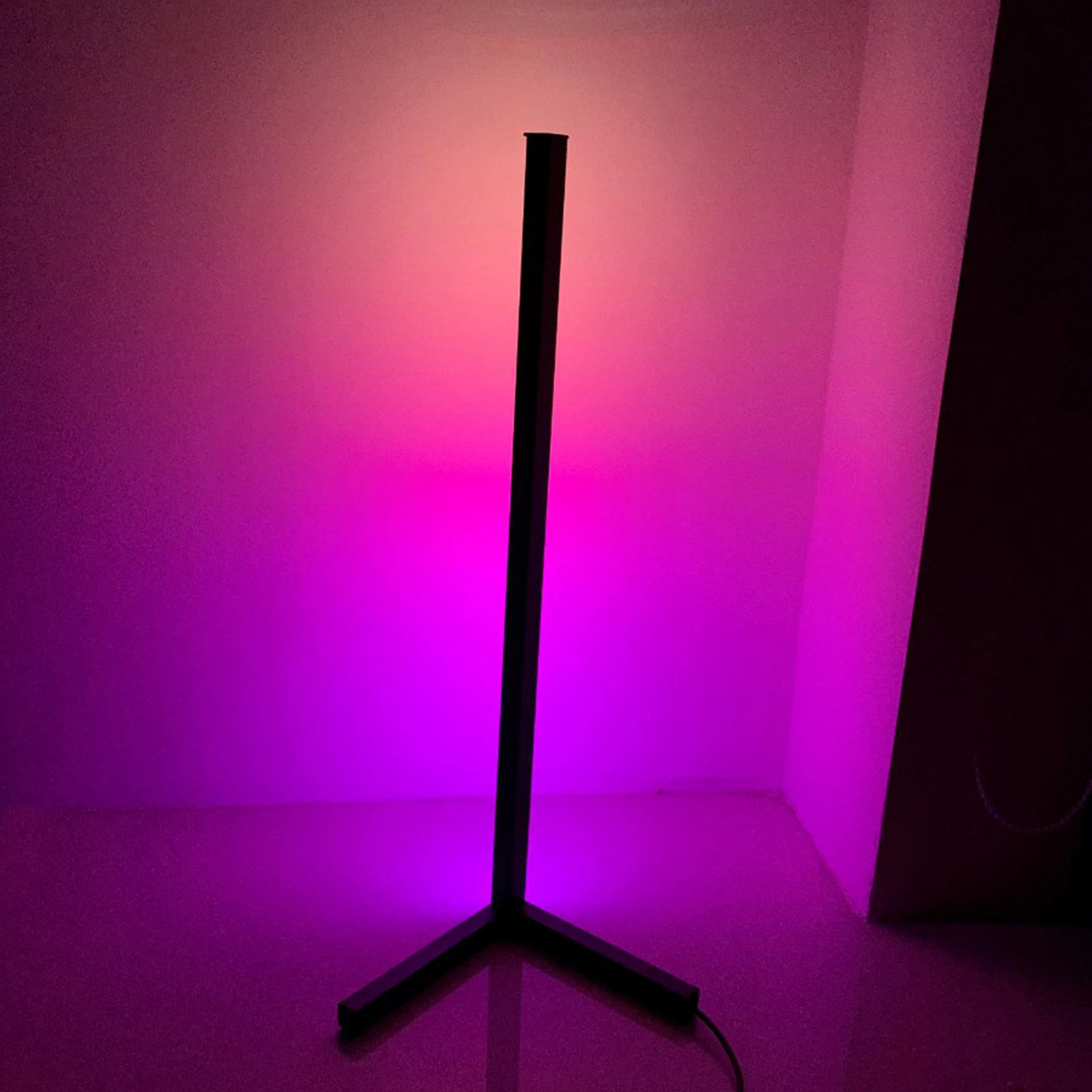 

Modern LED Corner Floor Lamp Remote Control RGB Color Changing Light Texture