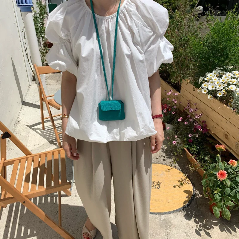 

KUSAHIKI Chic Folds Puff Sleeve Women Blouse Topst Causal O-neck Korean Sweet Doll Shirt 2021 Summer New Pullover Blusas 6J043