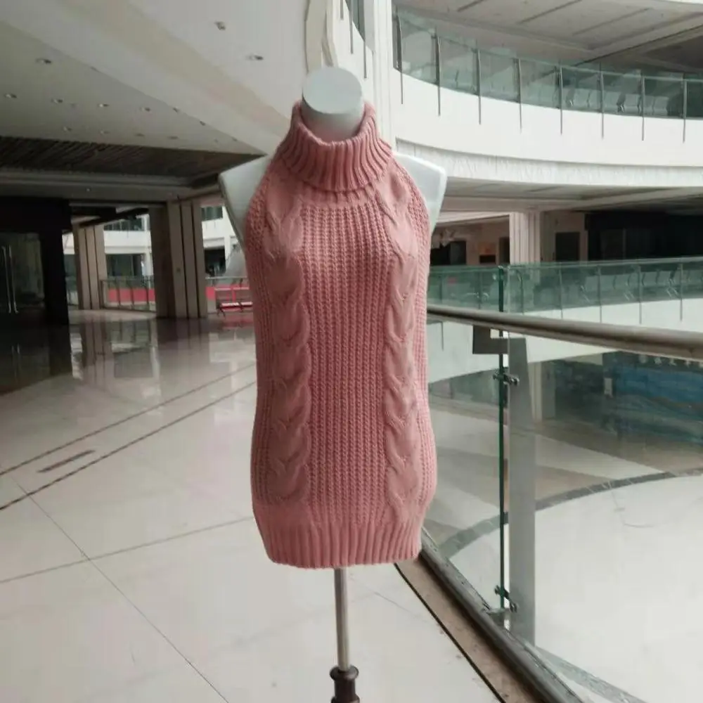 Свитер женский трикотажный с воротником-хомутом красный/розовый/черный/белый |