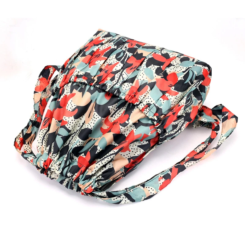 Женский рюкзак на шнурке нейлоновый женский для подростков вместительные сумки