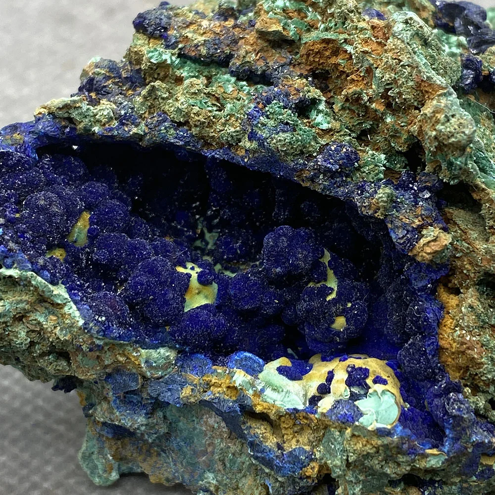 

Natural azurite mineral cristal espÃ©cime da provÃ­ncia de anhui, china