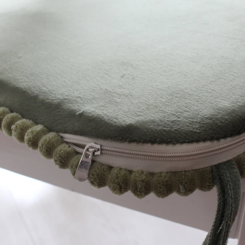 Утолщенная подушка бытовая зимняя на стул с завязкой простая современная