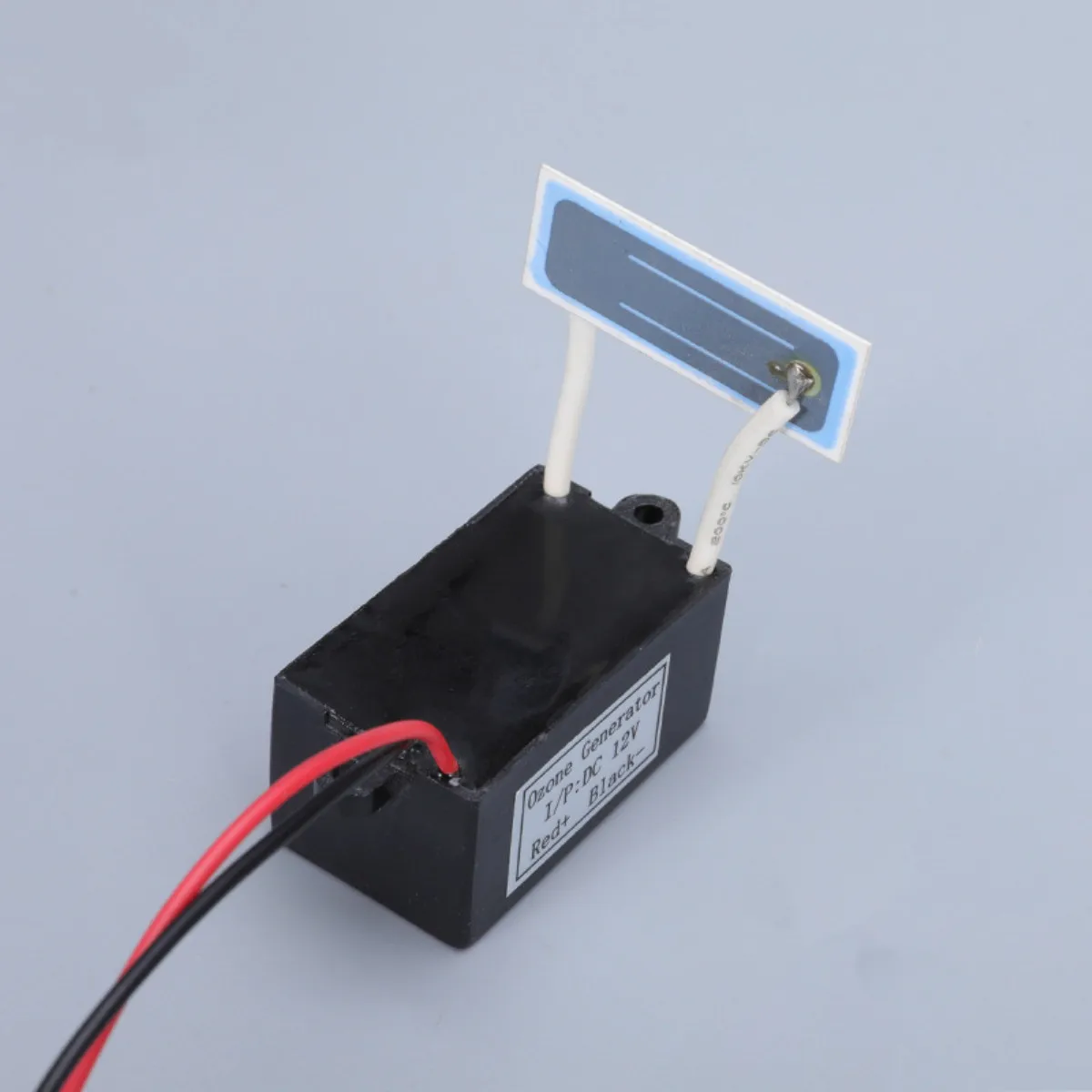 

50mg/h 12V Mini Ozone Generator Air Purifier Home Air Cleaner Portable Ozone generator disinfection, antivirus and deodorization