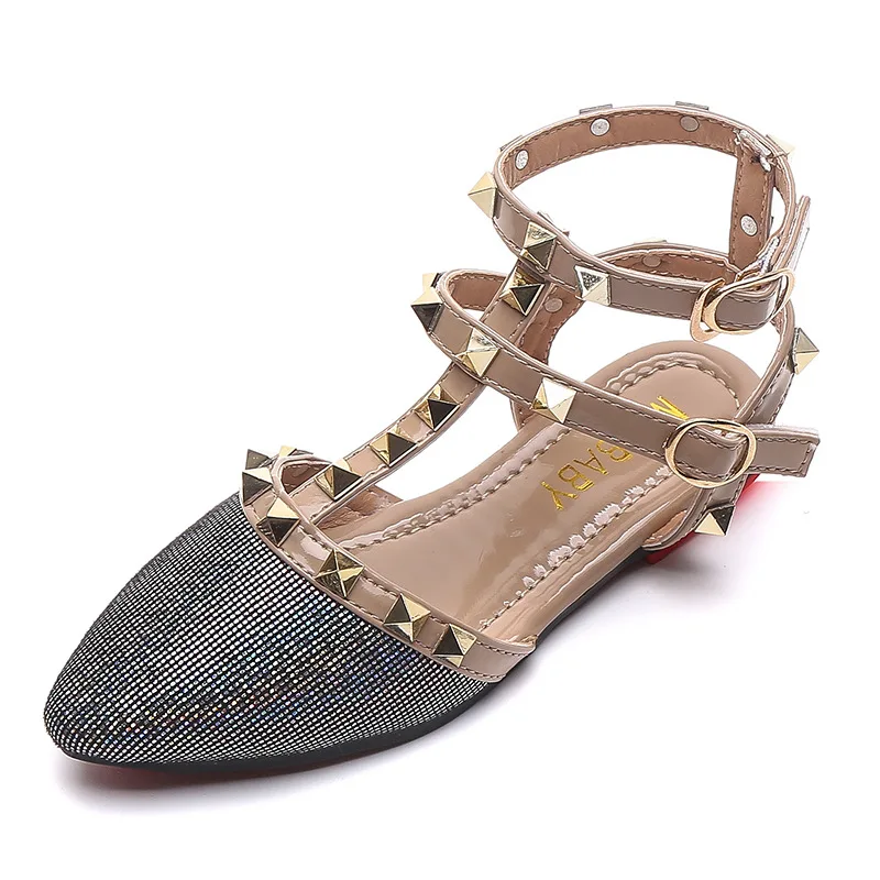 

Girls Roman Sandals Summer New Children's Korean-Style Studded Perforated Soft-Sole Princess Shoes Baotou Sandals