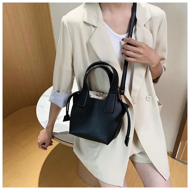 

Niche Basket Design Ladies Handbag 2021 Trend Ladies Drawstring Messenger Bag Simple PU Leather Solid Color Women Shoulder Bag