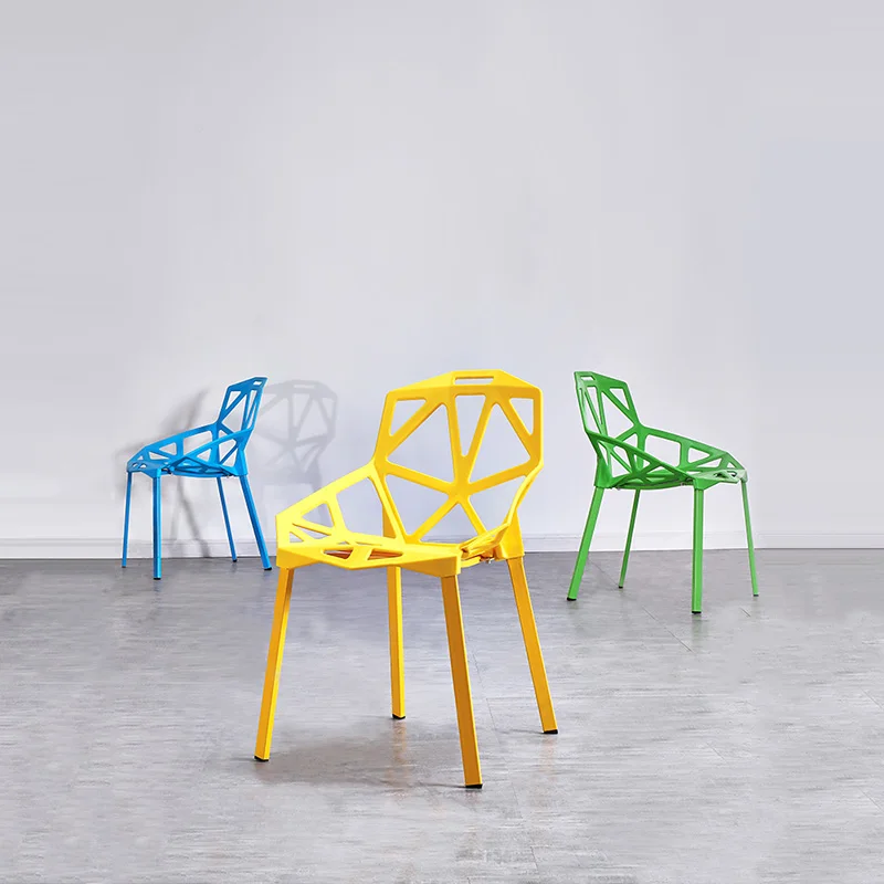 Скандинавские креативные PP пластиковые полые стулья обеденные для обеденных