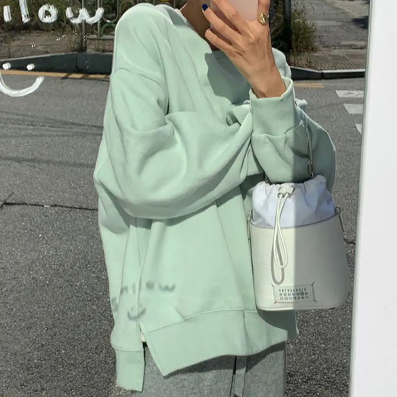 

Plus size casual ladies hoodie 2021 new round neck pullover sweet and warm solid color sweatshirt loose long-sleeved women's top