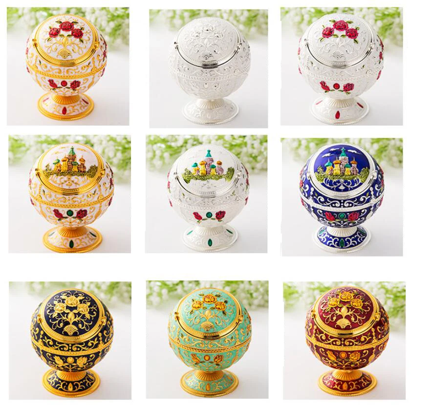 

New Elegant Gold Metal Globe Ashtray Exquisite Rose Castle Pattern Luxury Home Office Decorations Desktop Ashtray With Lid Decor