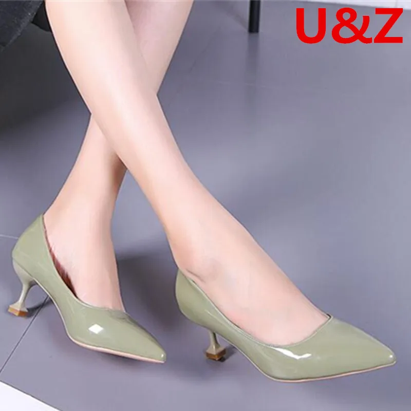 Обувь для подружки невесты женская обувь на каблуке рюмочка Цвет телесный черный