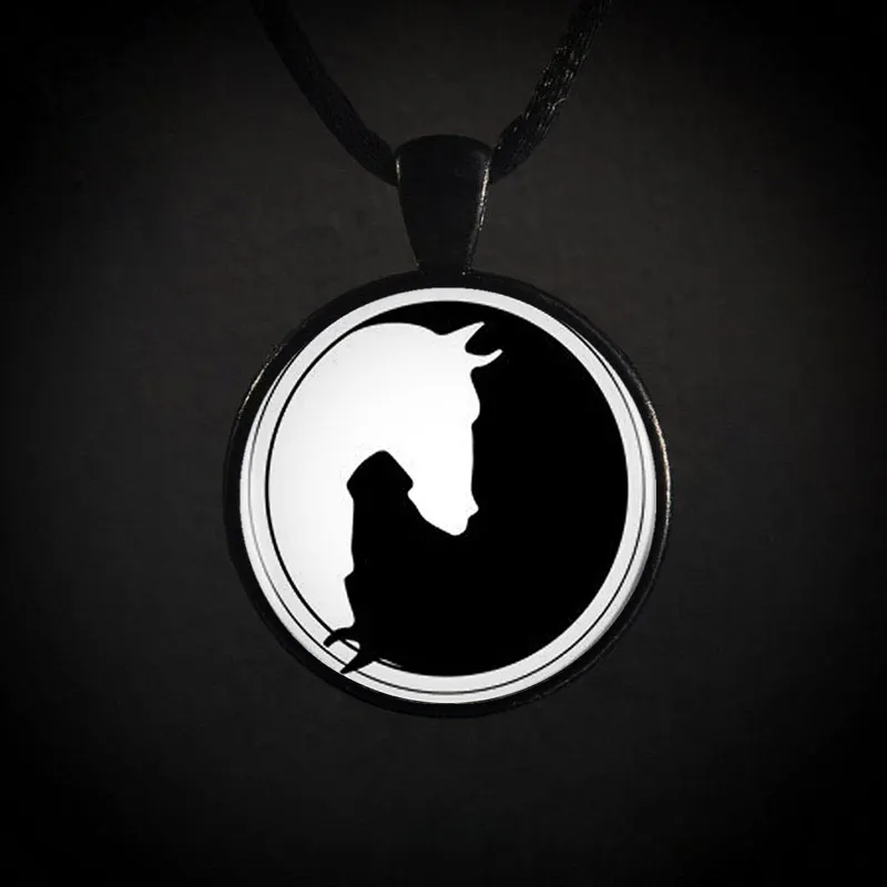 

Yin Yang Horse Logo Cabochon Glass Photo Art Medallion Pendant Necklace Leather Chain Statement Handmade Necklace for Women