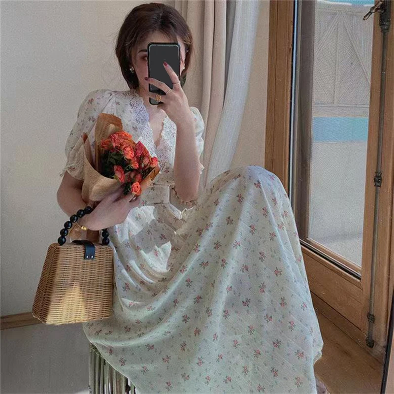 

Summer Dress Women 2021 Vintage Floral Dress Elegant Lace Chiffon Korean Party Sexy Dress Puff Sleeve V-neck Midi Fall Dresses