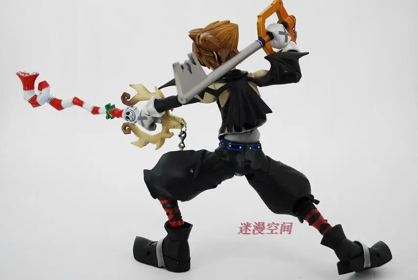 

Kingdom Hearts 2 Riku & SORA figures NO BOX