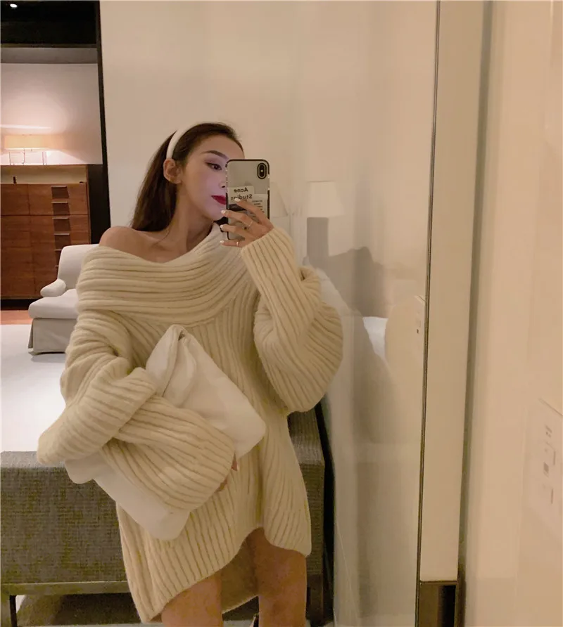 

China winter's big open shoulder dress