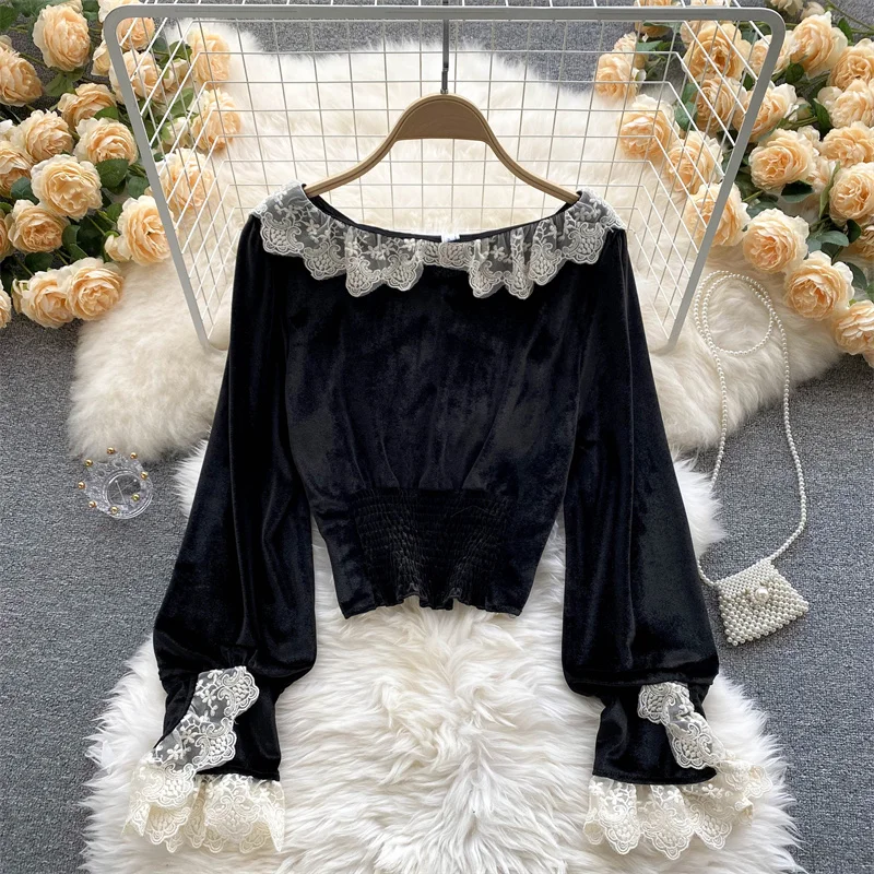 

Women 2022spring Hepburn style lace short horn long-sleeved temperament was thin and chic western style shirt tops female D0446