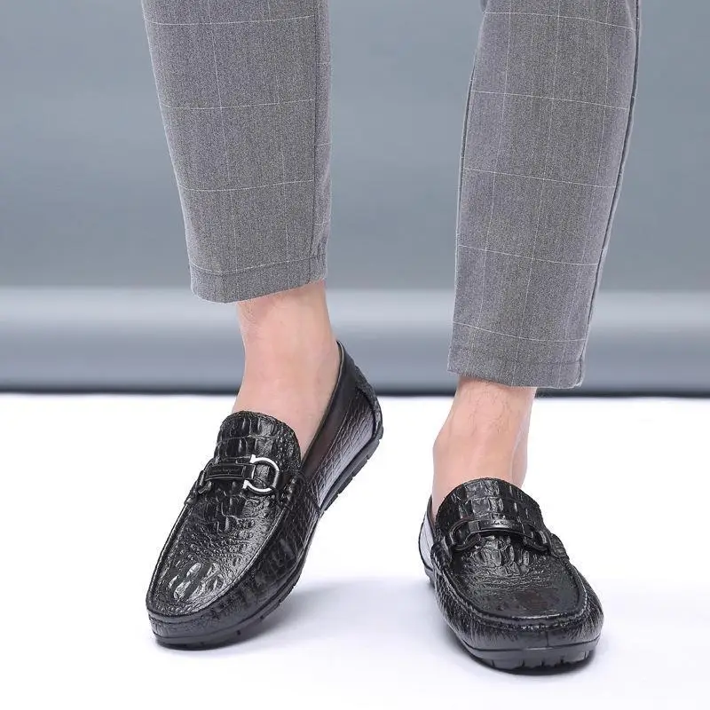 

Soft Leather Crocodile Mens Flat Shoes Soft Men Social Casual Shoes Slip on Fashion Men's Loafers Sneakers