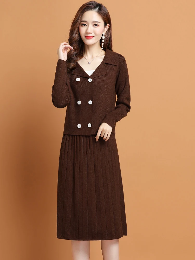 Новые комплекты женских свитеров Весна 2022 Элегантные модные топы с воротником и