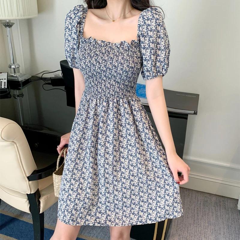 

GRUIICEEN 2021 New Summer Elegant Elastic Slim Empire Floral Square Collar Sexy Strapless Womens Mid Dress