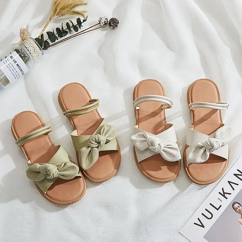 

Thick Soled Velcro Flip Flop Women's Shoes Roman Beach SandalsPersonalized Design Fashion Simplicity Leisure Entertainment