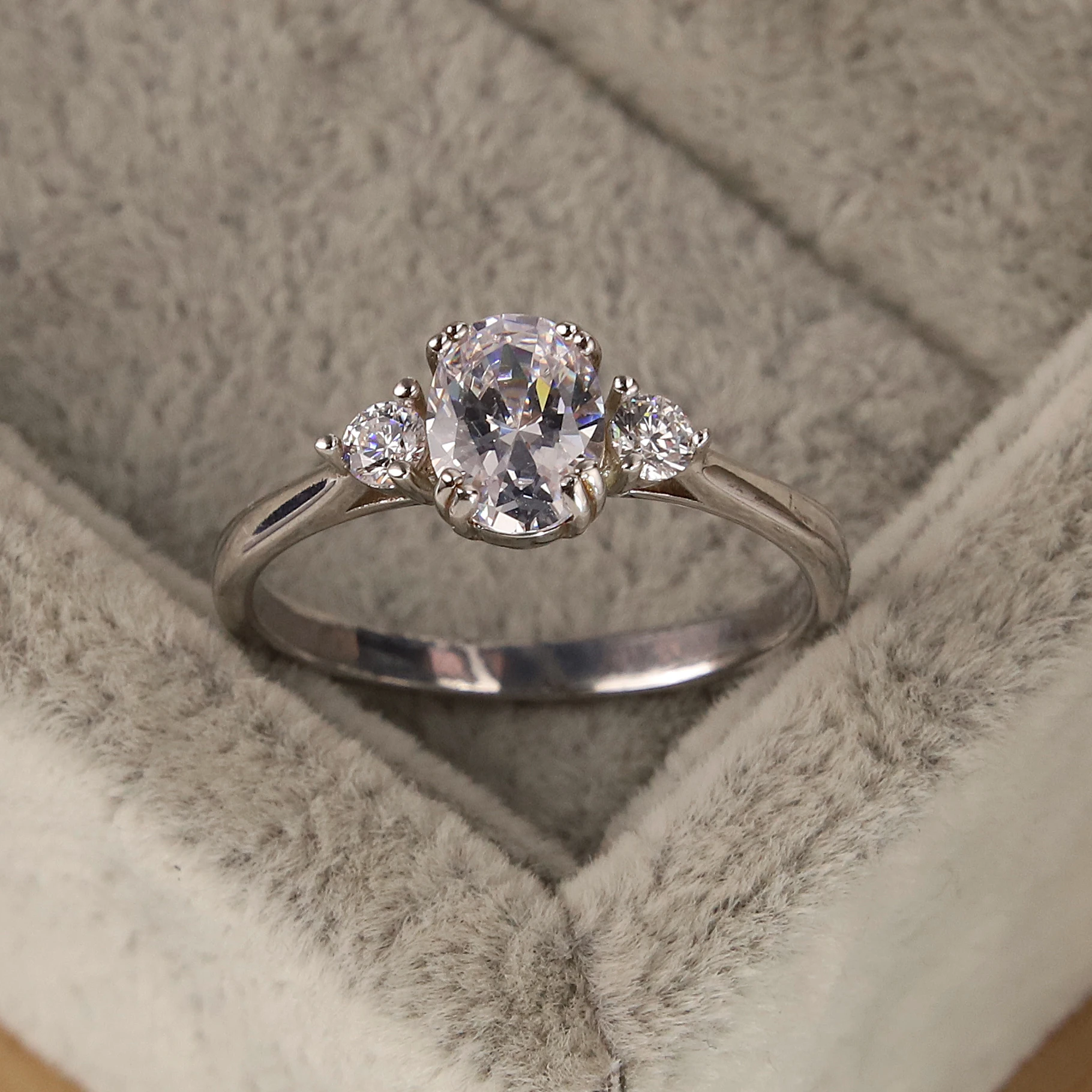 

S925 Серебряное кольцо желание европейский и американский новый овальный бриллиант кольцо женское циркониевое обручальное кольцо в форме яй...