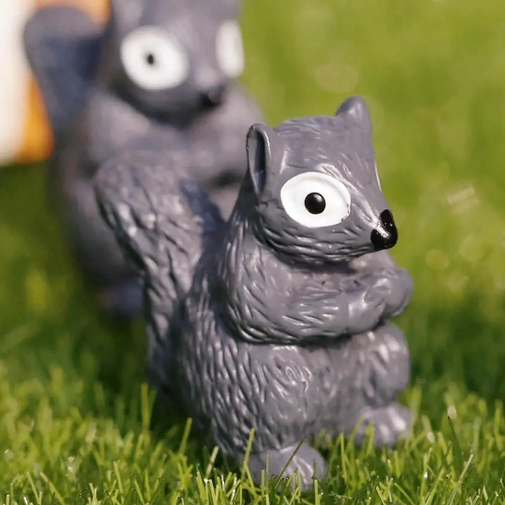 

Moss Micro-landscape Ornaments Squirrel Doll Ornaments Small Ornaments Landscaping Resin Ornaments O0A8