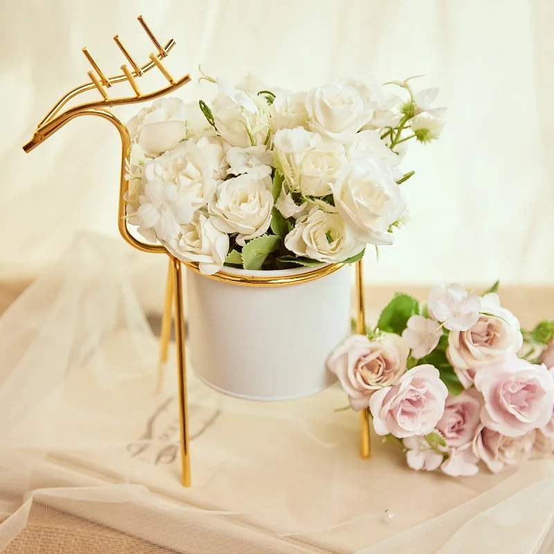 

Simulated Flower Spring Small Rose Small Rose Fake Flower Wedding Silk Artificial Flower Arrangement Wrist Decoration Wedding