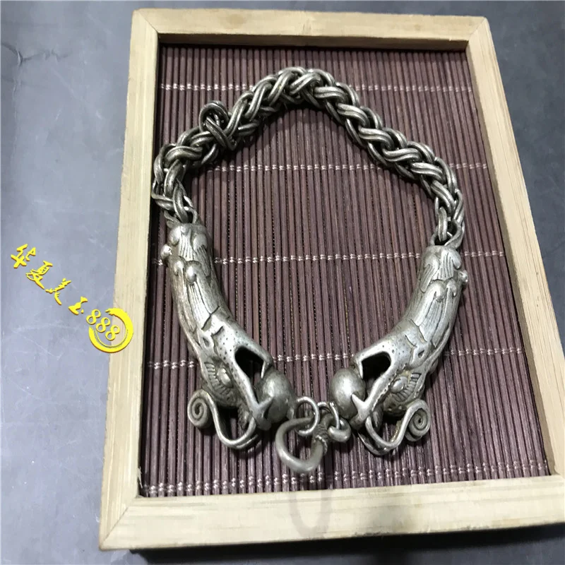 

Fashionable national style Miao silver bracelet Tibetan Silver movable hand ring bracelet, aggressive double dragon head men's s