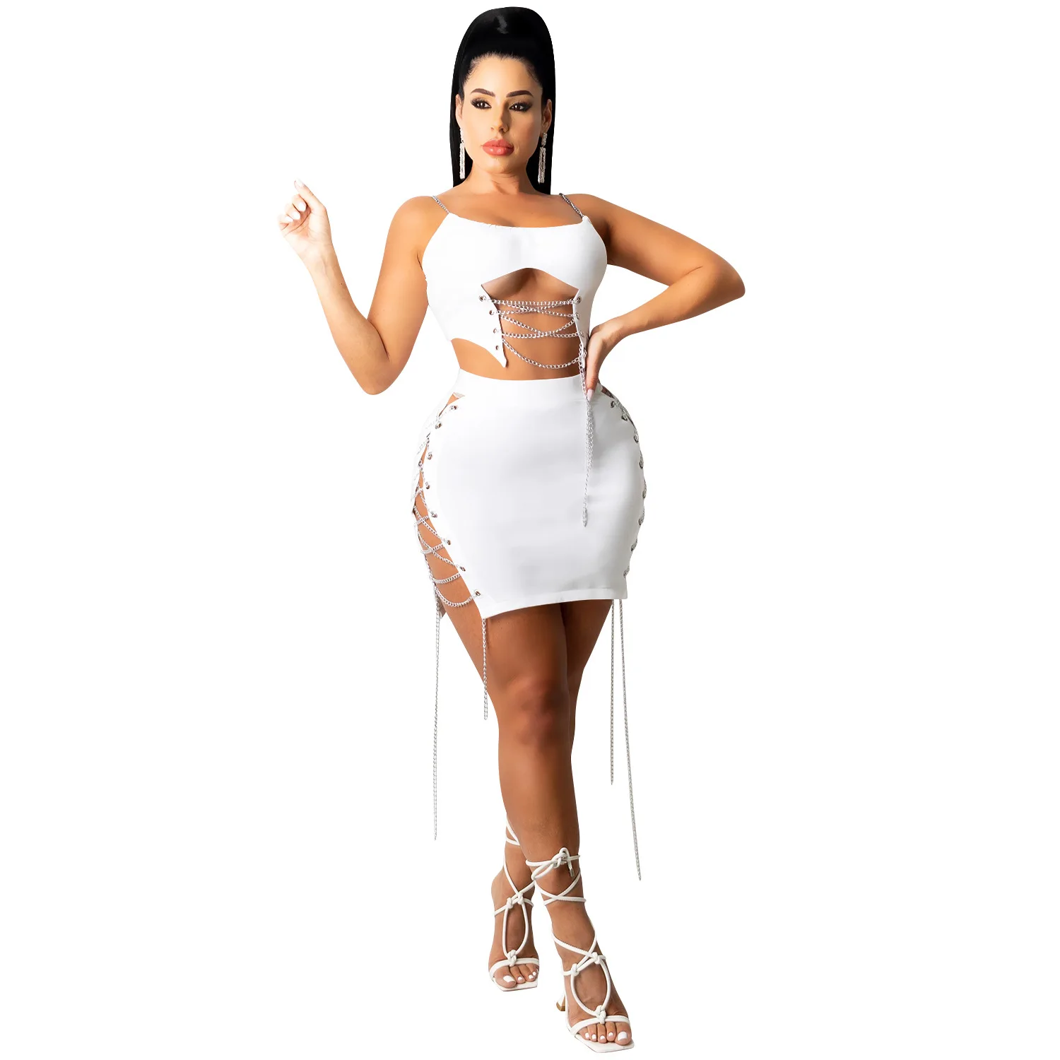 Женское платье с лямкой на шее и цепочкой однотонный бандажный кроп топ без