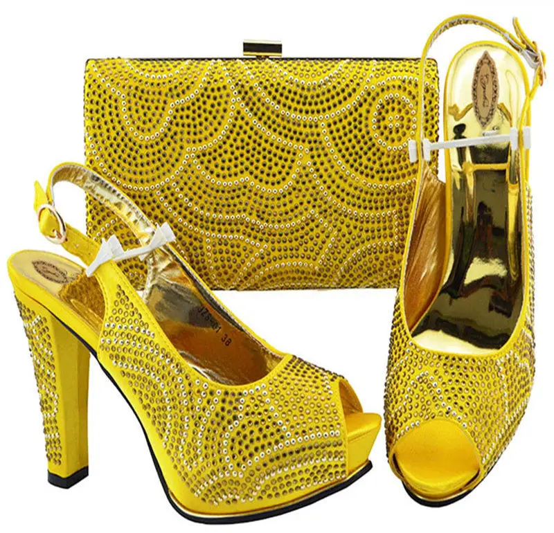 Новинка 2020 года комплект из обуви и сумки желтого цвета украшенные стразами