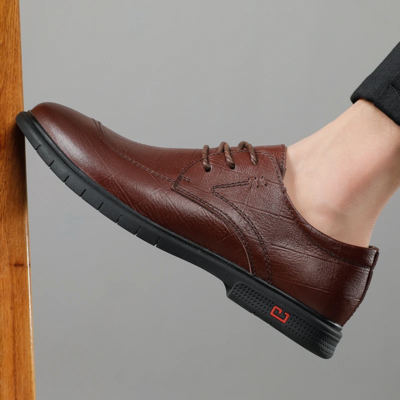 

luxury lather causal shoes comfortable black de zapatos cuero patent loafers cow fashion Mens hombre mens sport male safety men