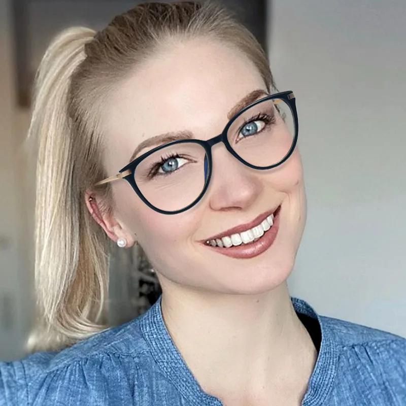 

New frame mirror fashion spring anti-blue glasses literary European and American trend TR90 flat mirror