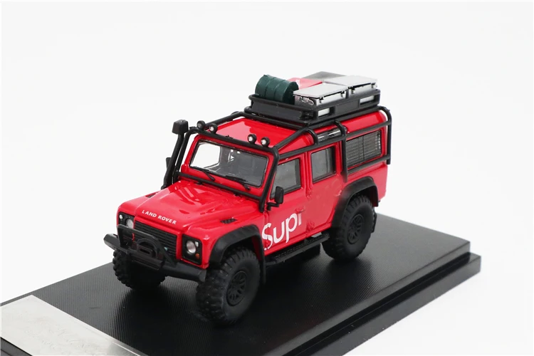 Master 1:64 Land Rover Defender 110 SUP красный с аксессуарами литая модель автомобиля | Игрушки и