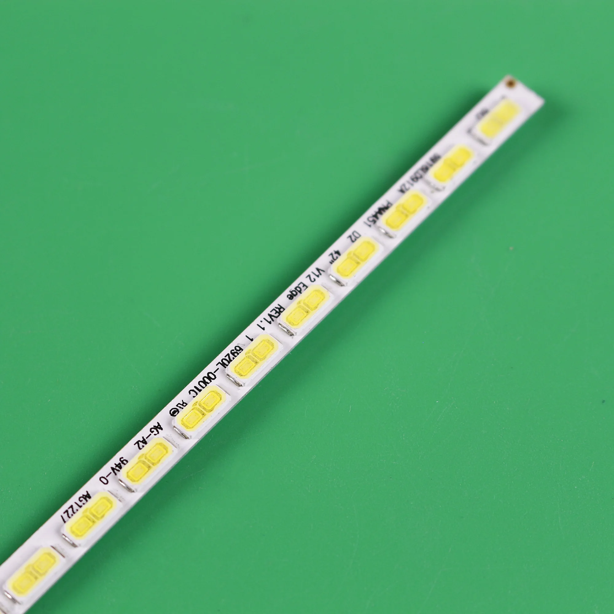 42-дюймовый светодиодный фонарь с подсветкой для Светодиодный 42X8000PD 6920L-0001C LE42A70W