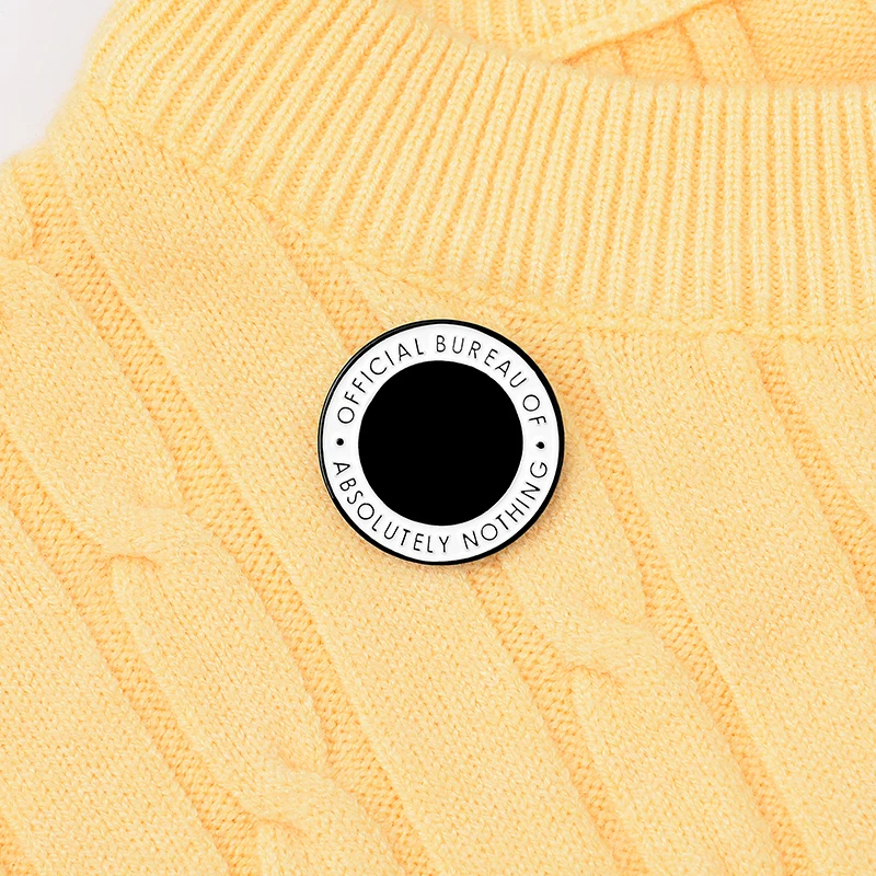 Официальное бюро броши-это смешной и саркастический значок с искусственным