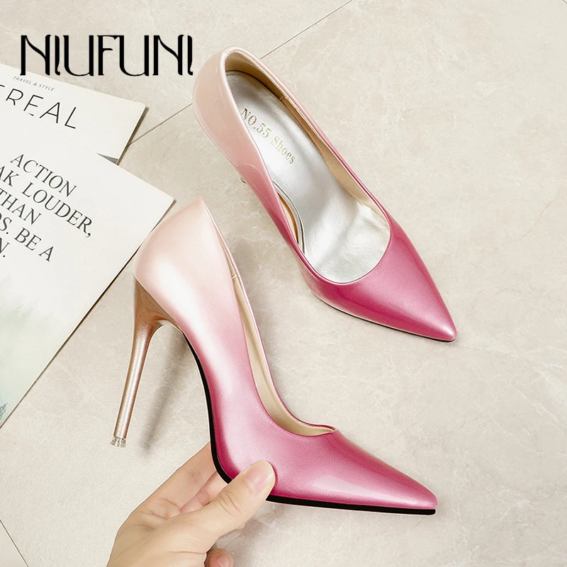 

NIUFUNI/женские туфли-лодочки с острым носком на шпильках; Профессиональная обувь градиентного цвета из лакированной кожи на высоком каблуке б...
