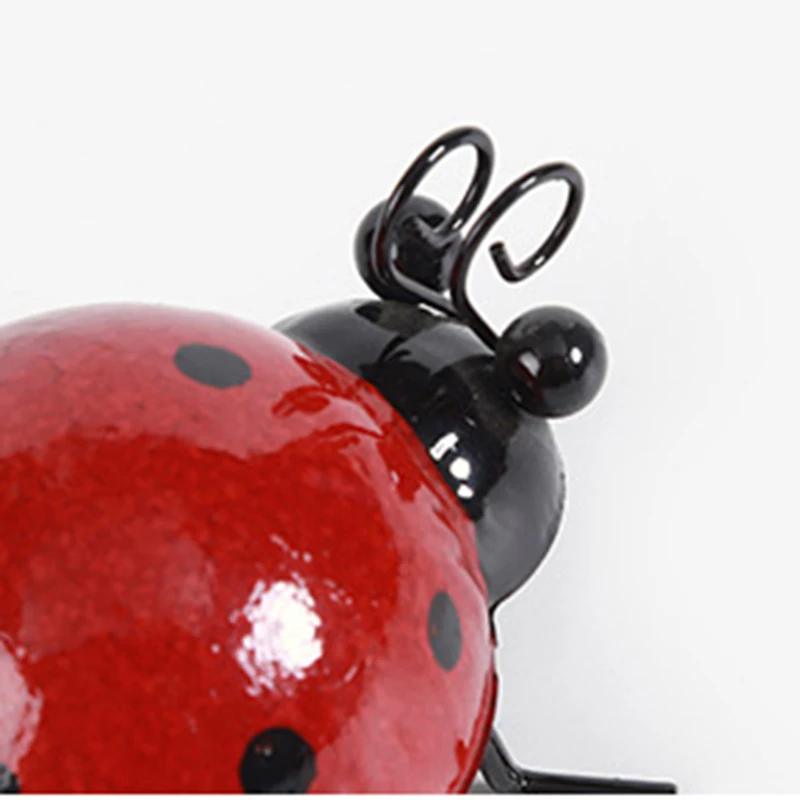 

Ladybug Wall Hanging Ornaments Iron for Farmhouse Porch Courtyard Lawn Fence Decoration HR