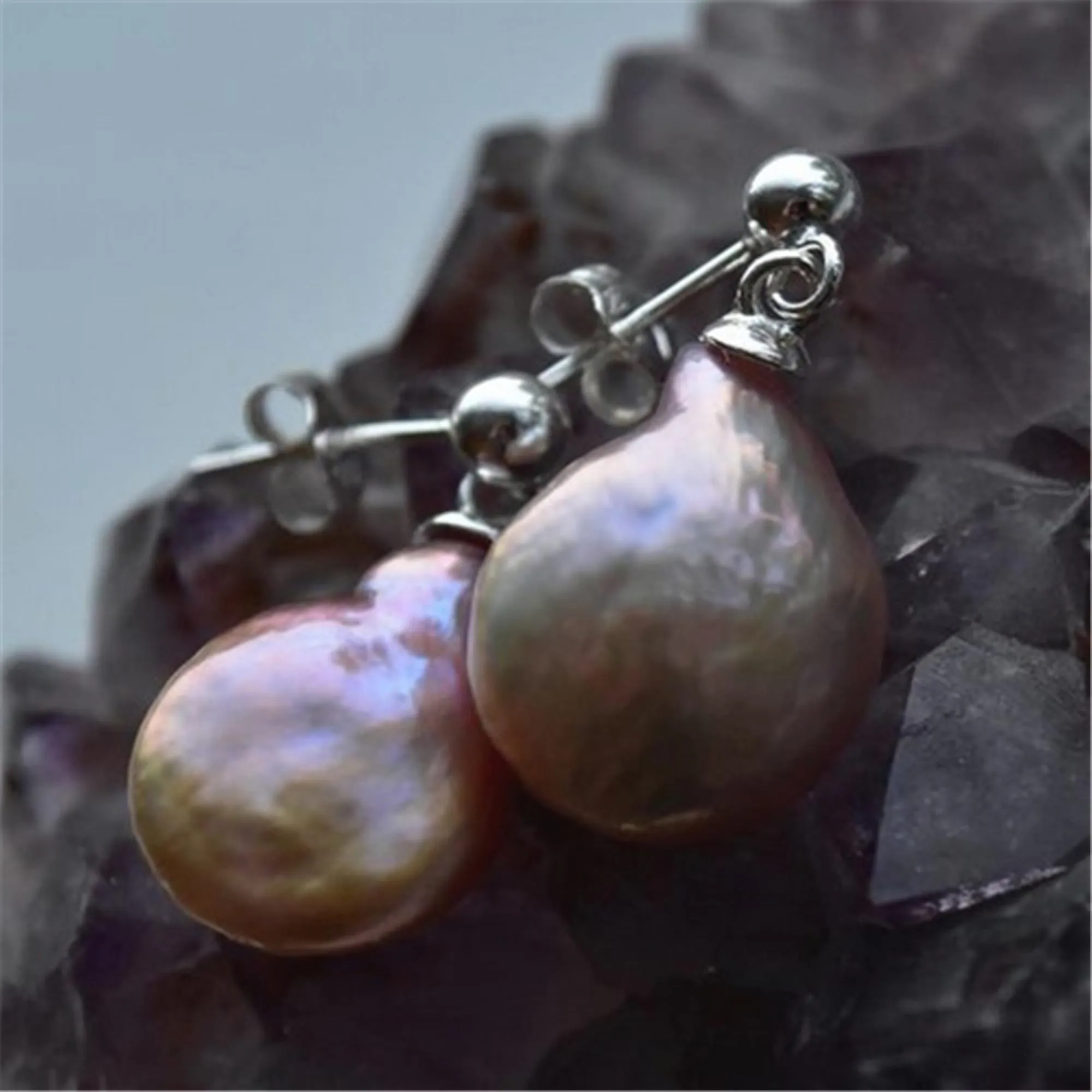 

Серьги серебряные с искусственным жемчугом, 14-15 мм
