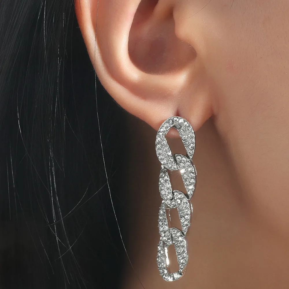 

2022 New Metal Geometric Chain Modelling Fashion Drop Earrings Long Contracted Temperament Sweet Crystal Women Earrings Trendy