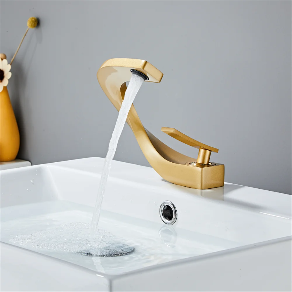 Смеситель для раковины Tuqiu современный черный смеситель ванной комнаты матовое