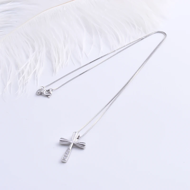 Женское ожерелье из серебра 925 пробы с фианитами | Украшения и аксессуары