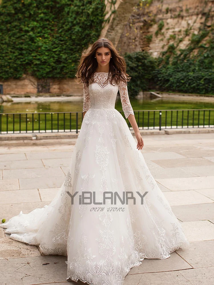 

YILIBER Lace wedding dress simple retro o-neck bridal dresses long sleeve 3d flower big skirt atmosphere wedding gown