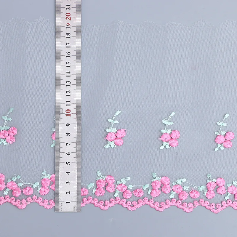 Лента кружевная для свадебных платьев шириной 19 см