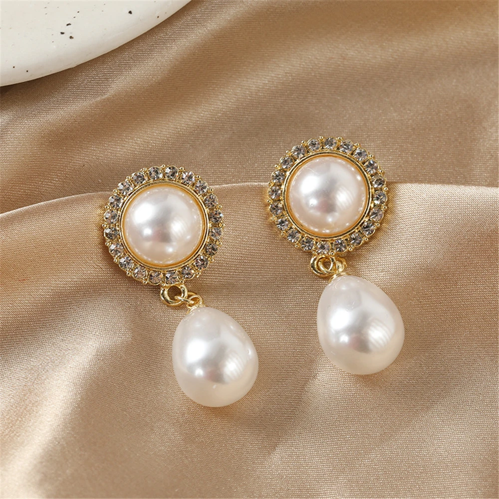 

NEW Style Restoring Ancient Ways Is the Pearl Earring Femininity Contracted Set Auger Geometric Stud Earrings Jewelry